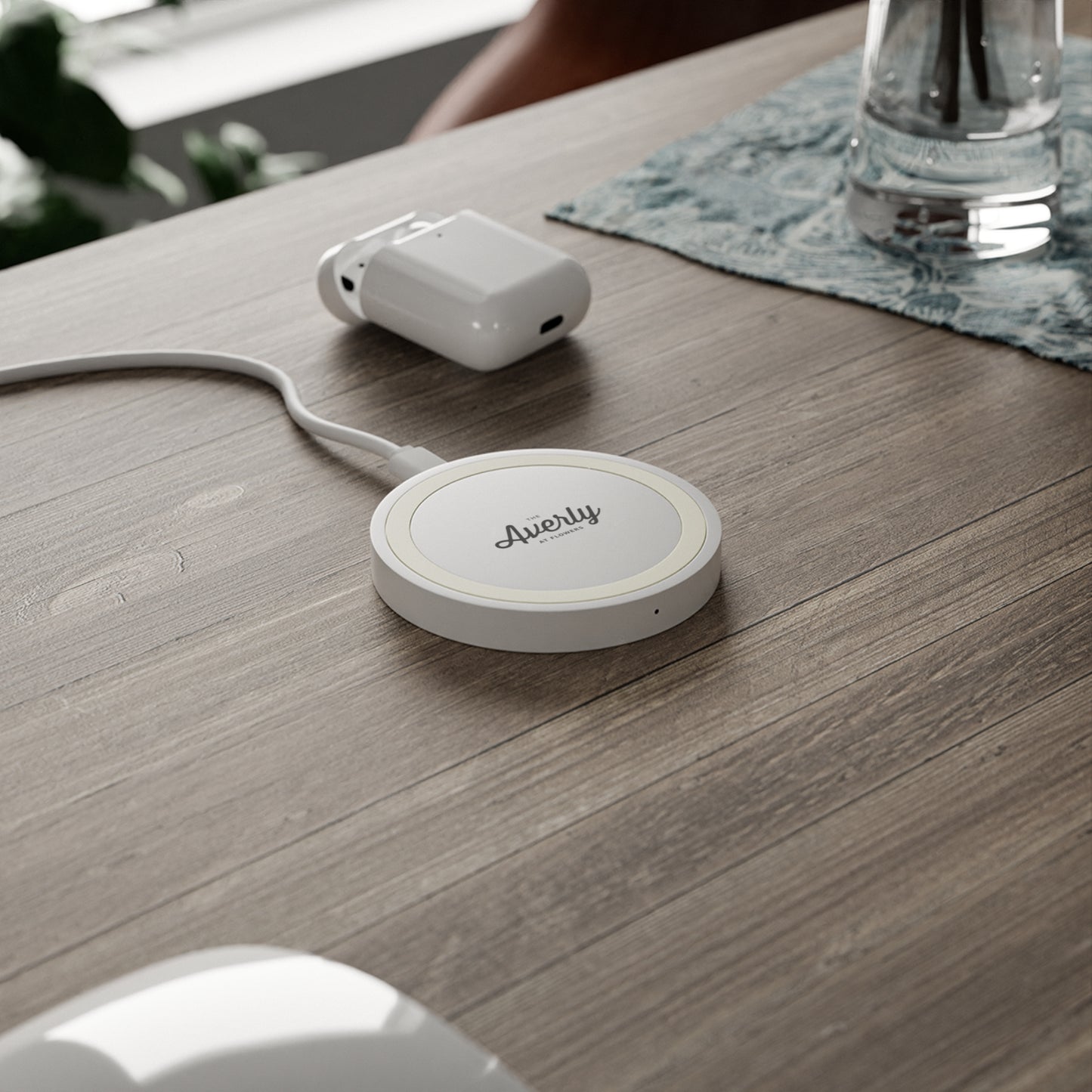 Quake Wireless Charging Pad - The Averly At Flowers